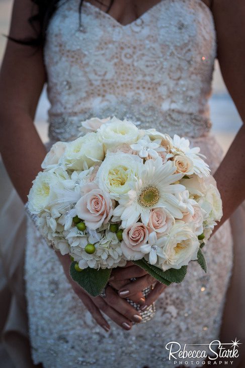 Bridal bouquet in Santa Cruz santa cruz beach wedding