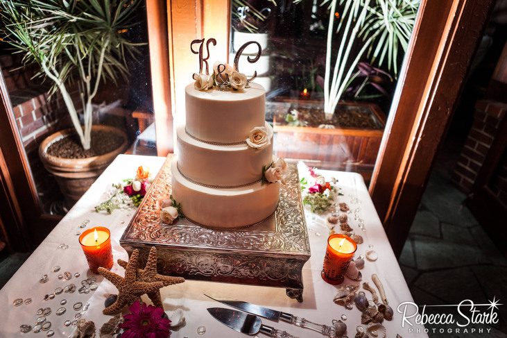 wedding cake at Shadowbrook Shadowbrook wedding reception