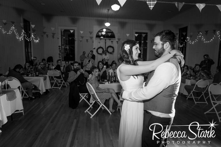 rebecca-stark-valencia-hall-wedding-JE-0397